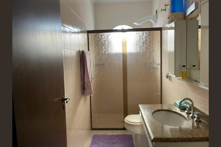 Casa à venda com 3 quartos, 280m² em Vila Metalúrgica, Santo André