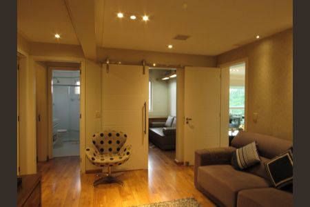 Apartamento à venda com 225m², 3 quartos e 3 vagasSala de Televisão