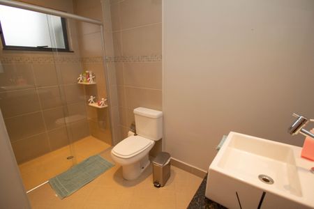 Apartamento à venda com 190m², 3 quartos e 3 vagasBanheiro Social