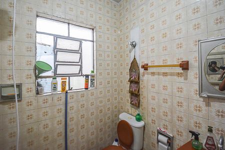 Casa à venda com 130m², 1 quarto e 2 vagasBanheiro