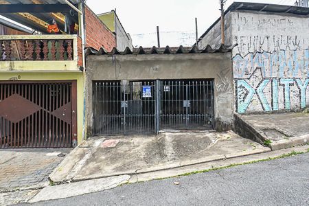 Casa à venda com 130m², 1 quarto e 2 vagasFachada