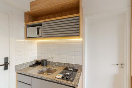 Sala e Cozinha de kitnet/studio para alugar com 1 quarto, 26m² em Vila Olímpia, São Paulo