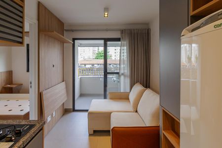 Sala e Cozinha de kitnet/studio para alugar com 1 quarto, 26m² em Vila Olímpia, São Paulo