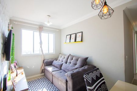 Sala de apartamento para alugar com 2 quartos, 42m² em Parque Sao Vicente, Santo André