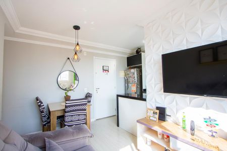 Sala de apartamento para alugar com 2 quartos, 42m² em Parque Sao Vicente, Santo André