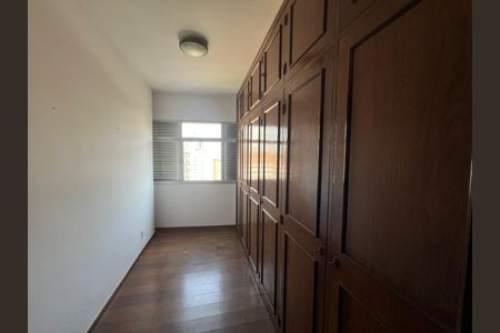 Apartamento para alugar com 270m², 4 quartos e 2 vagasCorredor