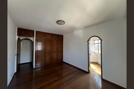 Apartamento para alugar com 270m², 4 quartos e 2 vagasSuíte 2