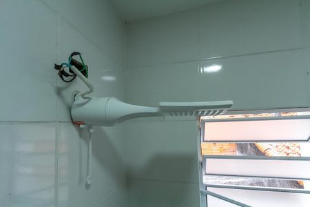 Banheiro de casa para alugar com 1 quarto, 32m² em Vila Dayse, São Bernardo do Campo