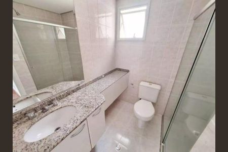 Banheiro de apartamento para alugar com 3 quartos, 69m² em Parada Inglesa, São Paulo