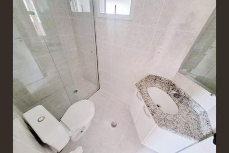 Banheiro de apartamento para alugar com 3 quartos, 69m² em Parada Inglesa, São Paulo