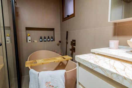 Apartamento à venda com 110m², 1 quarto e 2 vagasBanheiro da Suíte