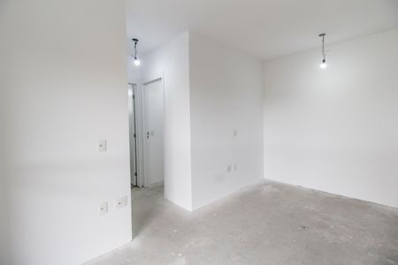 Sala  de apartamento à venda com 2 quartos, 63m² em Alphaville Empresarial, Barueri