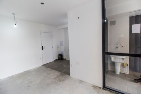 Sala  de apartamento à venda com 2 quartos, 63m² em Alphaville Empresarial, Barueri