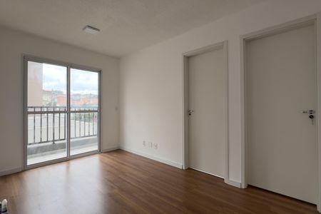 Sala/Cozinha de apartamento para alugar com 2 quartos, 43m² em Jardim Adriana, Guarulhos
