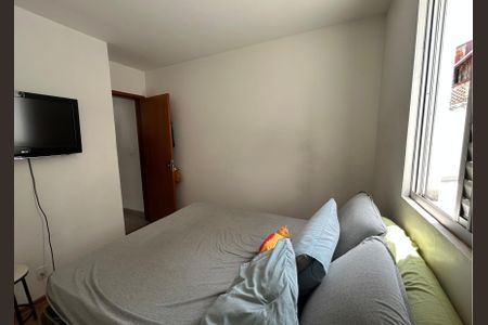 Quarto de apartamento à venda com 1 quarto, 41m² em Floresta, Belo Horizonte