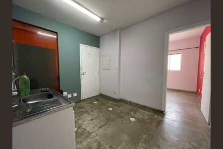Casa para alugar com 2 quartos, 65m² em Caxingui, São Paulo