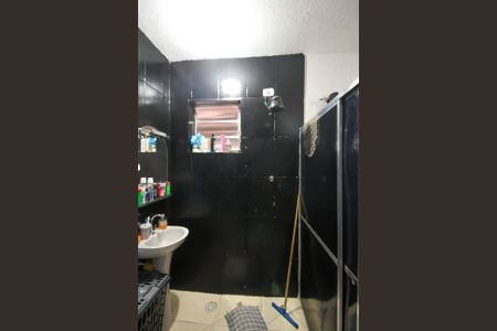 Casa à venda com 133m², 4 quartos e 2 vagas Casa à venda com 133m², 4 quartos e 2 vagasBanheiro da Suíte