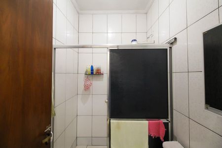 Casa à venda com 133m², 4 quartos e 2 vagas Casa à venda com 133m², 4 quartos e 2 vagasBanheiro