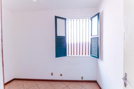 Casa à venda com 170m², 2 quartos e 5 vagasQuarto 2 