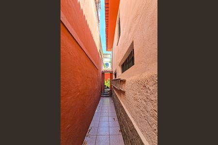 Casa à venda com 170m², 2 quartos e 5 vagasCorredor