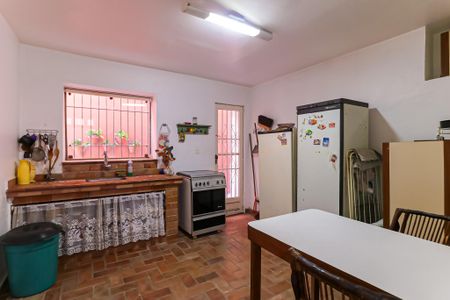 Casa à venda com 170m², 2 quartos e 5 vagasCozinha 2 