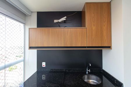 Varanda de apartamento para alugar com 2 quartos, 65m² em Jardim da Gloria, São Paulo