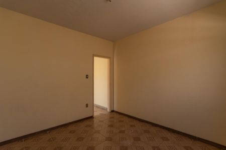 Quarto de casa para alugar com 1 quarto, 60m² em São Salvador, Belo Horizonte