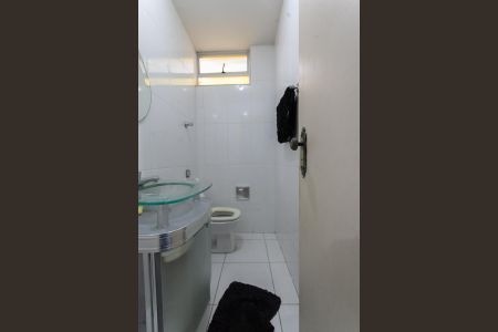 Apartamento à venda com 42m², 2 quartos e 1 vagaBanheiro Social