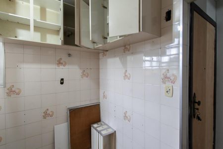 Apartamento à venda com 42m², 2 quartos e 1 vagaCozinha e Área de Serviço