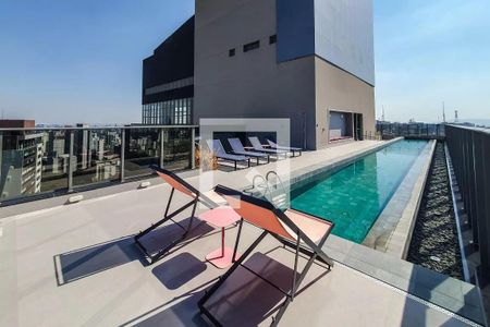 Studio à venda com 22m², 1 quarto e sem vagaÁrea comum - Piscina