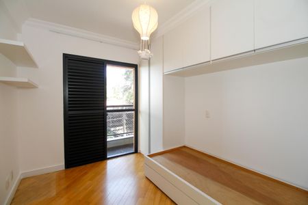 Quarto de apartamento para alugar com 2 quartos, 113m² em Sumaré, São Paulo