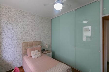 Casa à venda com 393m², 4 quartos e 3 vagas