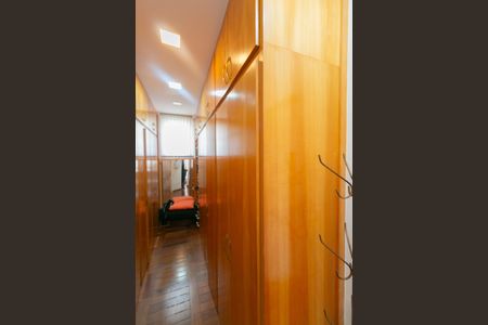 Casa à venda com 393m², 4 quartos e 3 vagas