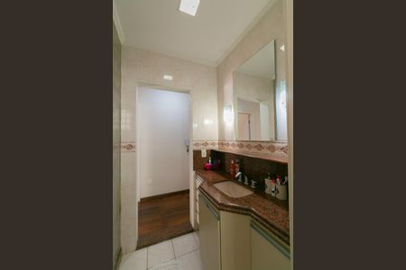 Casa à venda com 393m², 4 quartos e 3 vagas