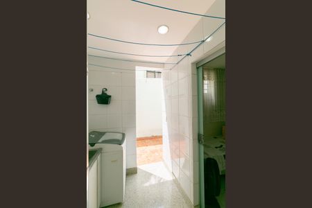 Casa à venda com 393m², 4 quartos e 3 vagas