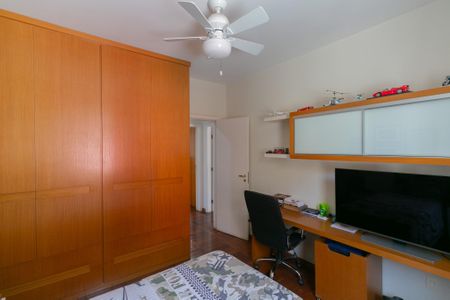 Casa à venda com 393m², 4 quartos e 3 vagas