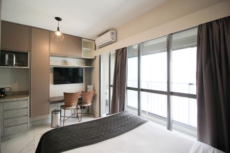 Suíte  de apartamento à venda com 2 quartos, 26m² em Indianópolis, São Paulo