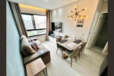 Sala/Cozinha de apartamento à venda com 2 quartos, 37m² em Parada Inglesa, São Paulo