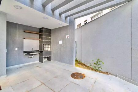 Apartamento para alugar com 28m², 1 quarto e sem vagaÁrea comum - Churrasqueira