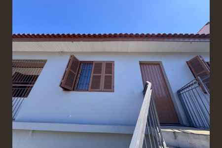 Casa para alugar com 90m², 2 quartos e 1 vaga Casa para alugar com 90m², 2 quartos e 1 vagaFachada