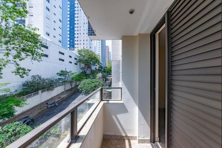 Apartamento à venda com 140m², 3 quartos e 3 vagasVaranda da Suíte