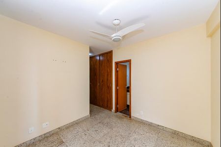 Apartamento à venda com 140m², 3 quartos e 3 vagasSuíte