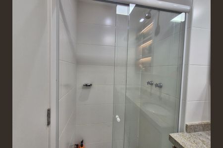 Apartamento à venda com 87m², 3 quartos e 1 vagaBanheiro suite 