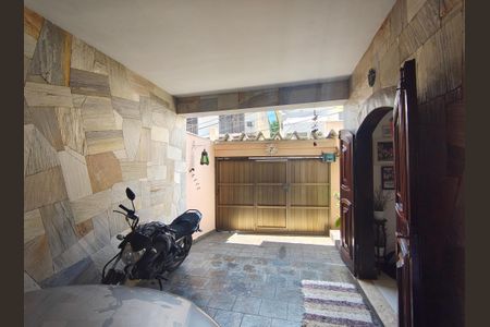 Casa de condomínio à venda com 345m², 4 quartos e 2 vagasGaragem / Quintal