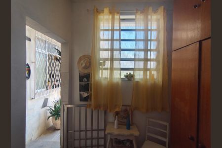 Casa de condomínio à venda com 345m², 4 quartos e 2 vagasQuarto Serviço / Cômodo