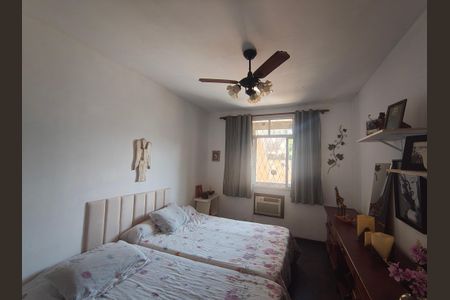 Casa de condomínio à venda com 345m², 4 quartos e 2 vagasQuarto 2