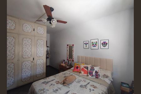 Casa de condomínio à venda com 345m², 4 quartos e 2 vagasQuarto 1