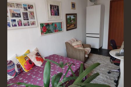 Casa de condomínio à venda com 345m², 4 quartos e 2 vagasQuarto 4 