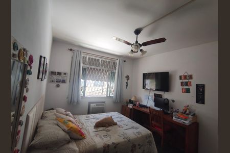 Casa de condomínio à venda com 345m², 4 quartos e 2 vagasQuarto 1