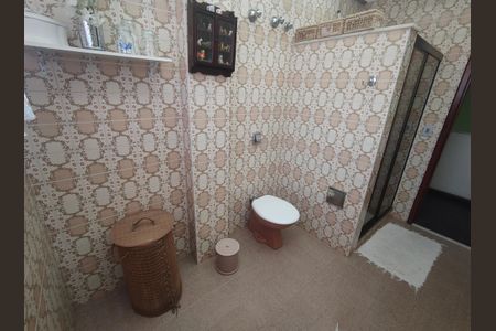 Casa de condomínio à venda com 345m², 4 quartos e 2 vagasBanheiro Suite